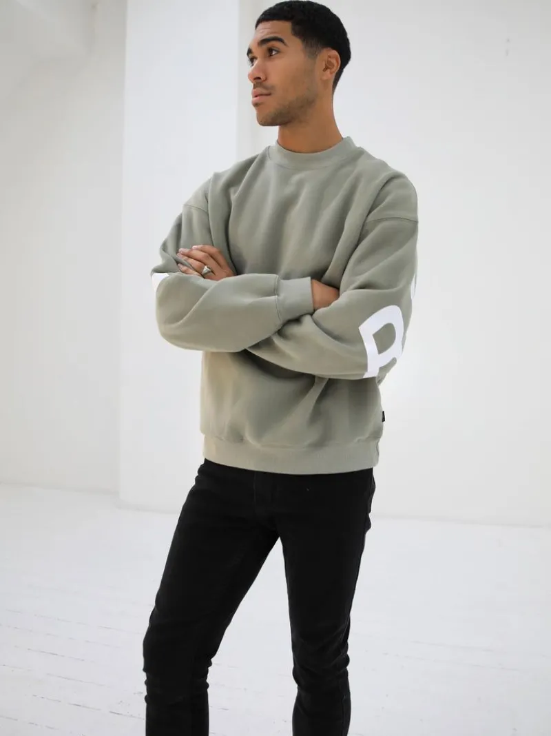Idris Oversized Jumper*Blakely Clothing Store