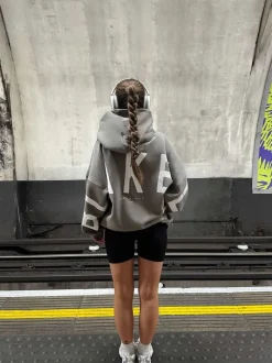 Isabel Oversized Hoodie*Blakely Clothing Sale