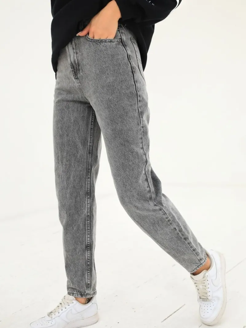 Mom Jeans*Blakely Clothing Clearance