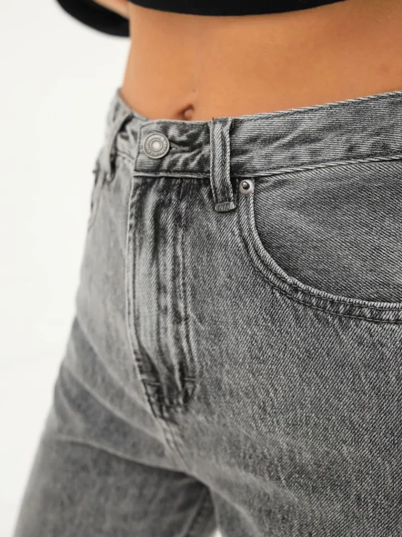 Mom Jeans*Blakely Clothing Clearance