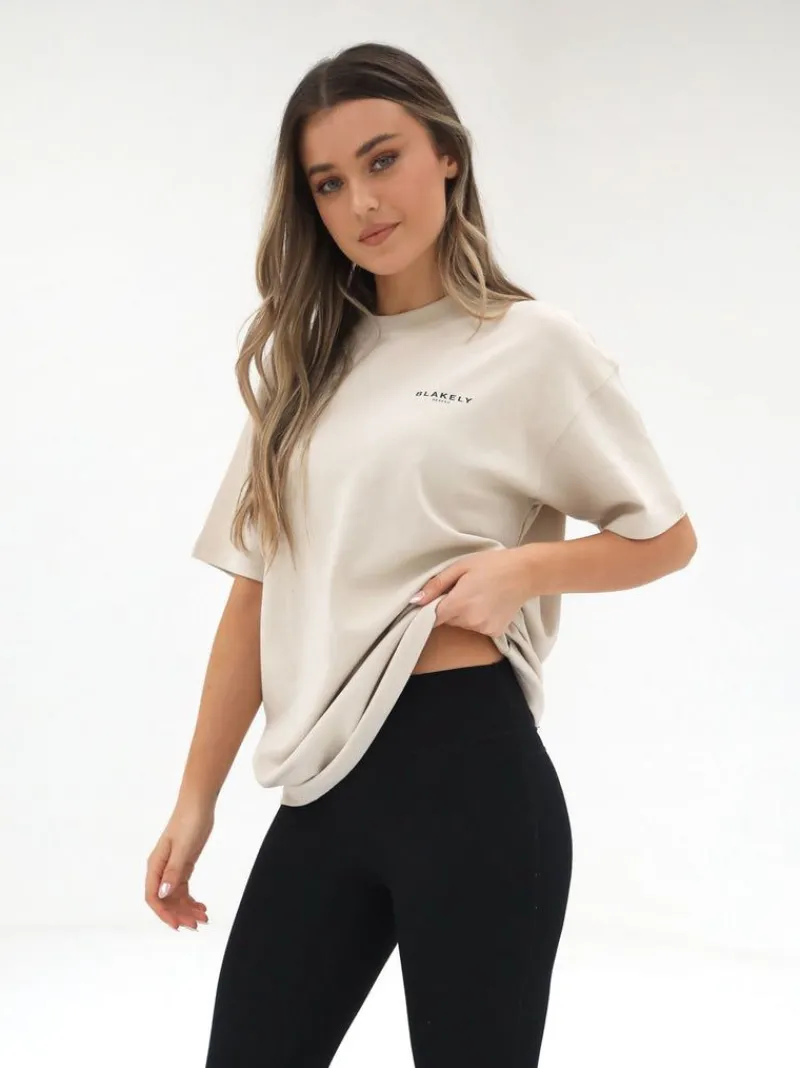 Reseau Oversized T-Shirt*Blakely Clothing New